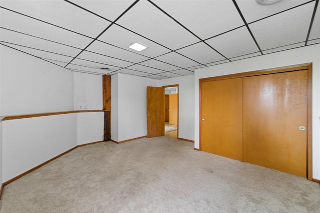 5618 Linden Circle, Johnston, IA 50131