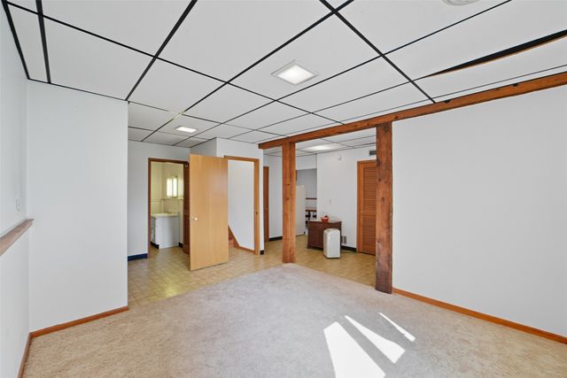 5618 Linden Circle, Johnston, IA 50131