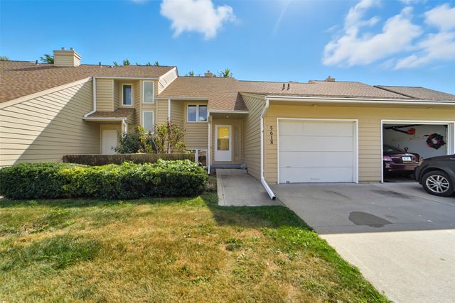 5618 Linden Circle, Johnston, IA 50131