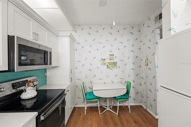 8021 SAILBOAT KEY BOULEVARD S 304, St Pete Beach, FL 33707