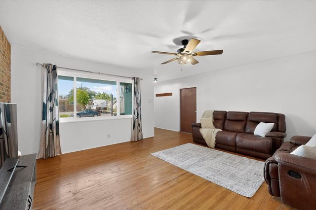 9715 Toltec Road NE, Albuquerque, NM 87111
