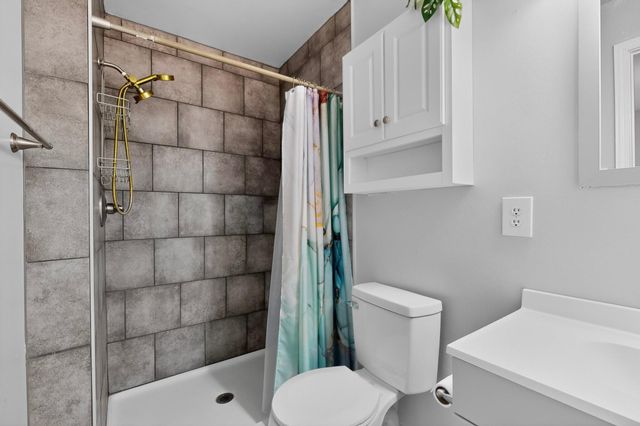 9715 Toltec Road NE, Albuquerque, NM 87111