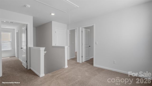 667 13th Avenue Drive NE, Hickory, NC 28601