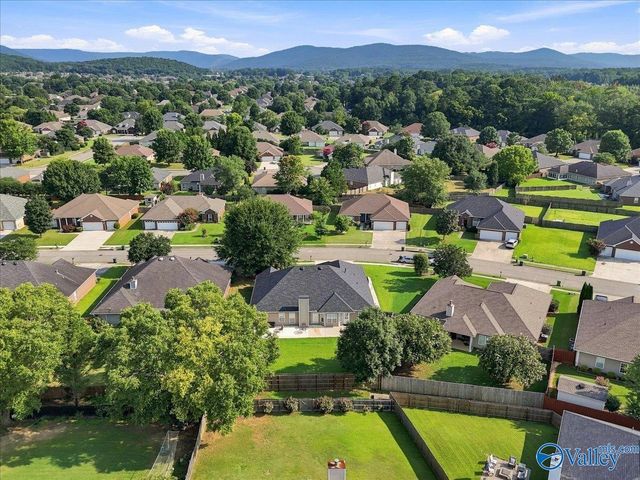 5018 Patriot Park Circle, Owens Cross Roads, AL 35763