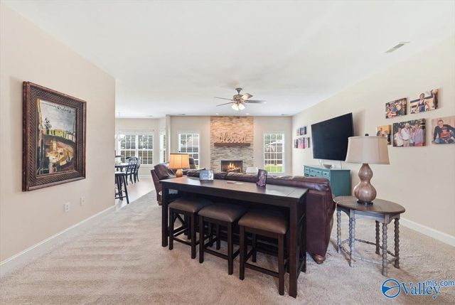 5018 Patriot Park Circle, Owens Cross Roads, AL 35763