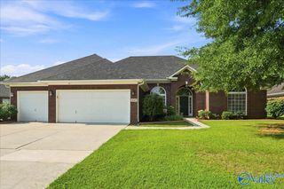 5018 Patriot Park Circle, Owens Cross Roads, AL 35763