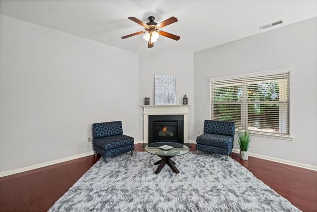 148 Cornerstone Circle, Woodstock, GA 30188