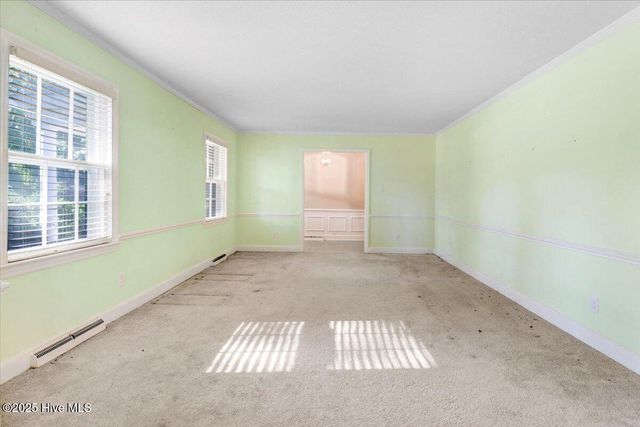 2102 Hardee Road, Kinston, NC 28504
