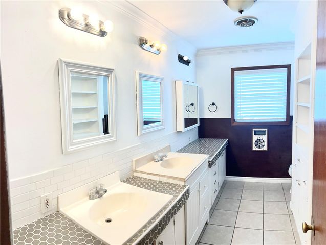 2707 Fortuna Drive, Katy, TX 77493