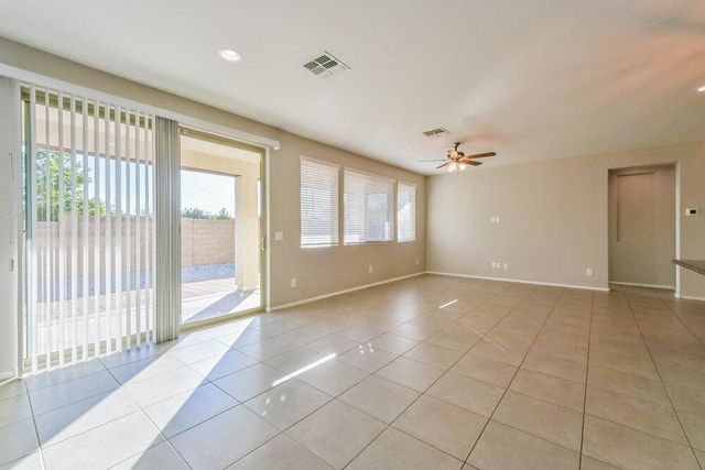 22804 E Via De Olivos, Queen Creek, AZ 85142