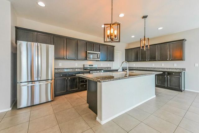 22804 E Via De Olivos, Queen Creek, AZ 85142