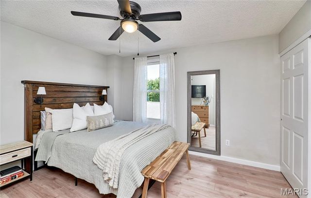 3585 S New Town Avenue, St Charles, MO 63301