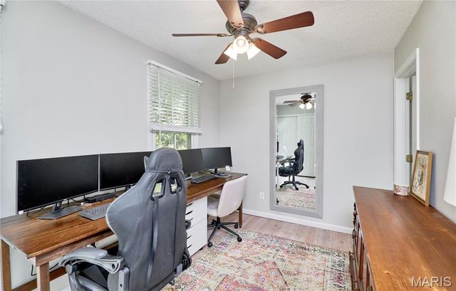 3585 S New Town Avenue, St Charles, MO 63301