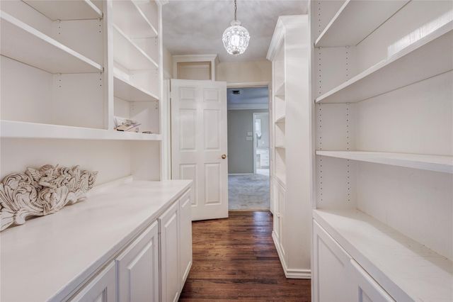 3712 Scranton Drive, Fort Worth, TX 76118