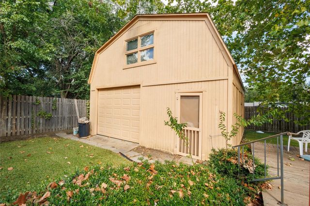 3712 Scranton Drive, Fort Worth, TX 76118