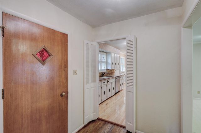 3712 Scranton Drive, Fort Worth, TX 76118