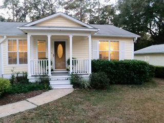 5434 Blackberry Lane, Tallahassee, FL 32311