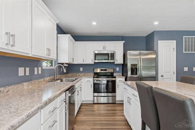 25 Locustwood Court, Pierce Twp, OH 45102