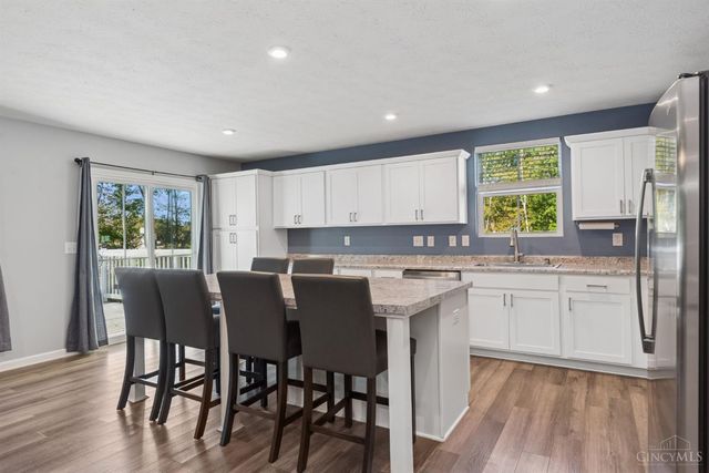 25 Locustwood Court, Pierce Twp, OH 45102