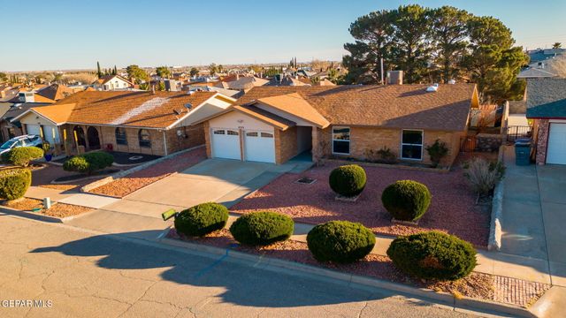 4522 Croton Circle, El Paso, TX 79924