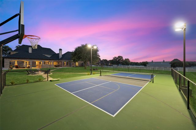 963 Noble Champions Way, Bartonville, TX 76226