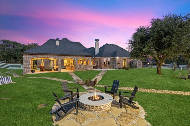 963 Noble Champions Way, Bartonville, TX 76226