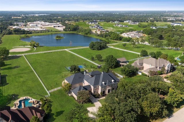 963 Noble Champions Way, Bartonville, TX 76226