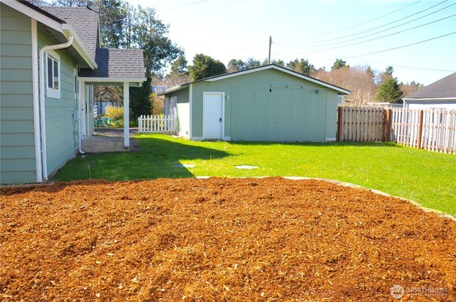 834 Jado Place, Grayland, WA 98547