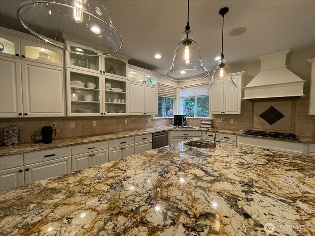 897 Spaulding Circle, Buckley, WA 98321
