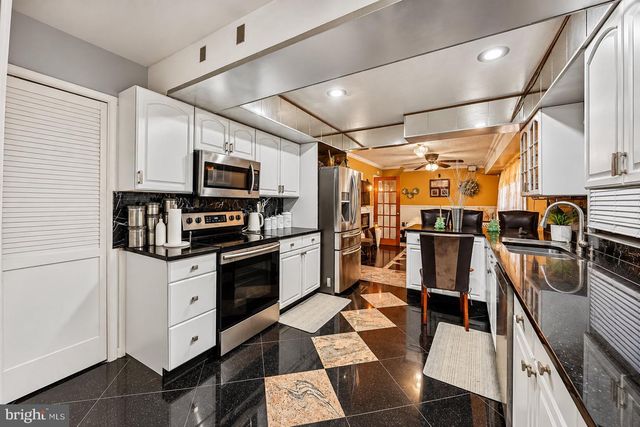 53 S GENESEE LN, Willingboro, NJ 08046