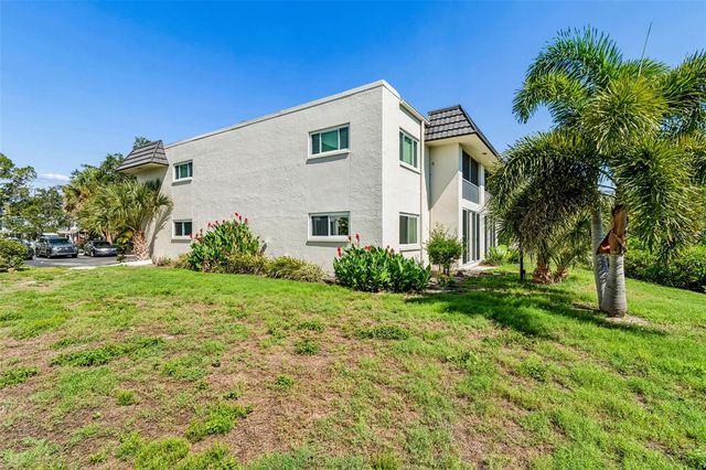 4601 CHANCELLOR STREET NE 146, St Petersburg, FL 33703