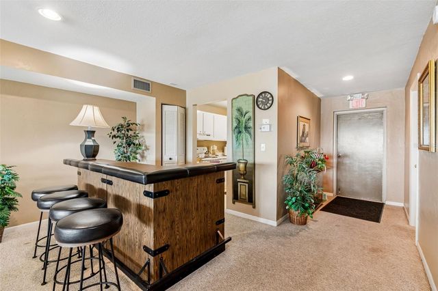 4601 CHANCELLOR STREET NE 146, St Petersburg, FL 33703