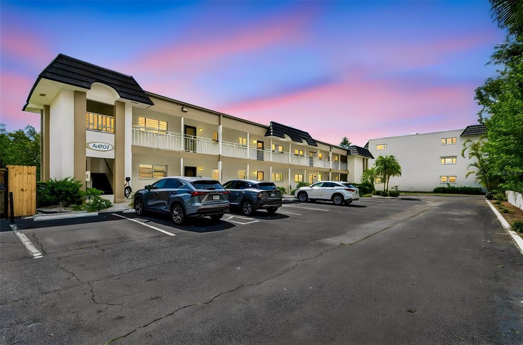 4601 CHANCELLOR STREET NE 146, St Petersburg, FL 33703