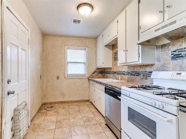 2725 NW 38th Street, Oklahoma City, OK 73112
