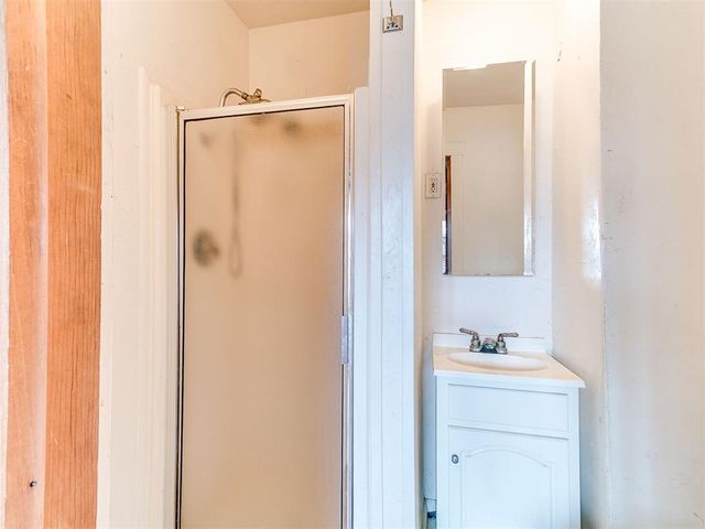 2725 NW 38th Street, Oklahoma City, OK 73112
