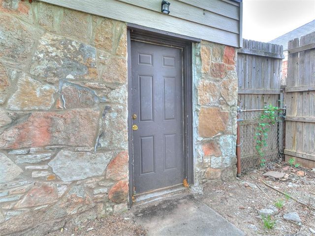 2725 NW 38th Street, Oklahoma City, OK 73112