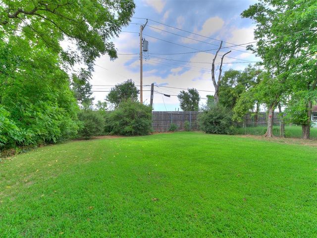 2725 NW 38th Street, Oklahoma City, OK 73112