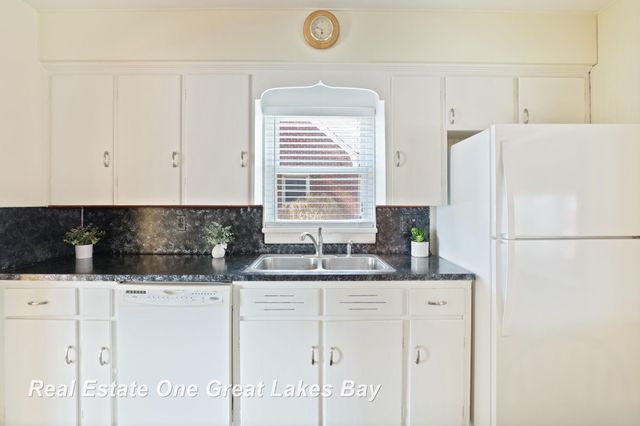 440 Hunter Street, Saginaw, MI 48602