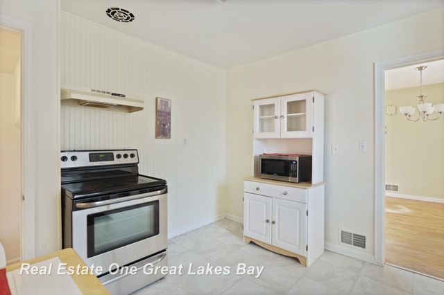 440 Hunter Street, Saginaw, MI 48602