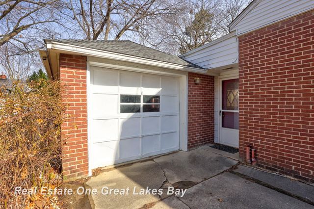 440 Hunter Street, Saginaw, MI 48602