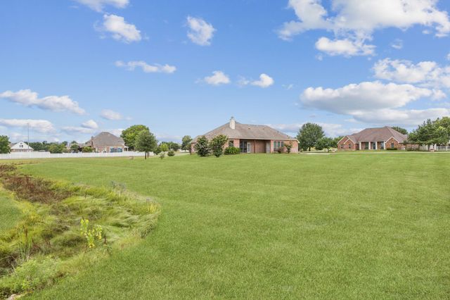 14316 Rising Spring Road, Haslet, TX 76052
