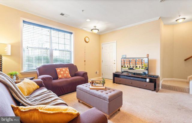 22705 SETTLERS TRAIL TER, Brambleton, VA 20148