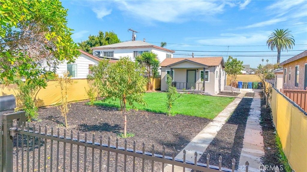 1433 W 96th, Los Angeles, CA 90047 — exterior