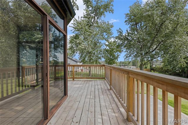 626 Lonedell Road, Arnold, MO 63010