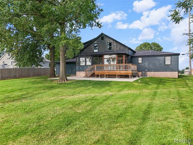 626 Lonedell Road, Arnold, MO 63010