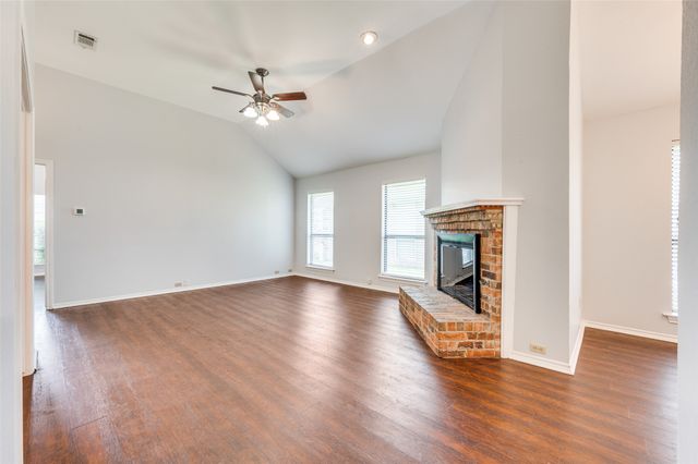 2103 Falcon Ridge Drive, Carrollton, TX 75010