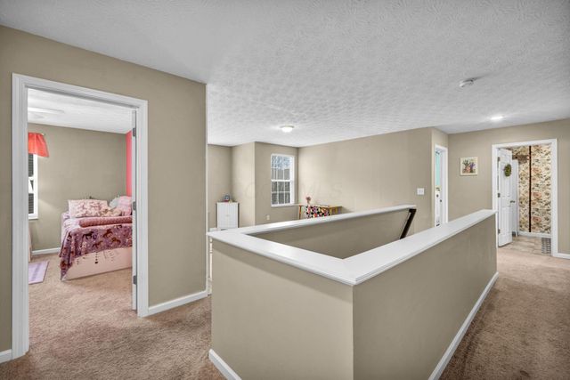 181 Delaware Drive, Delaware, OH 43015