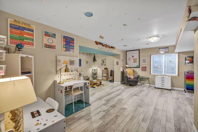 181 Delaware Drive, Delaware, OH 43015