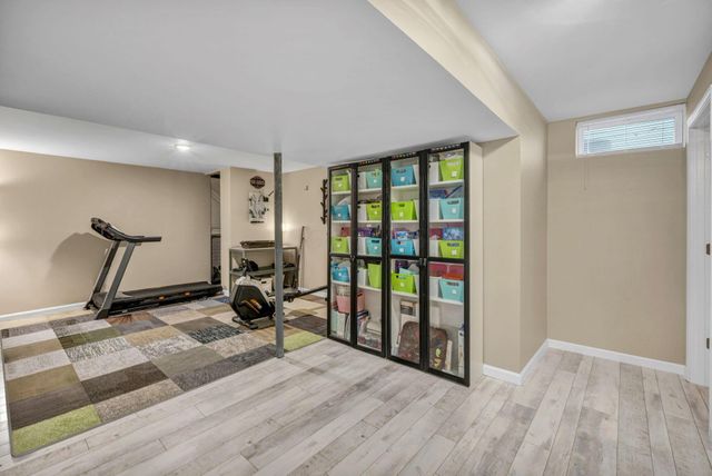 181 Delaware Drive, Delaware, OH 43015