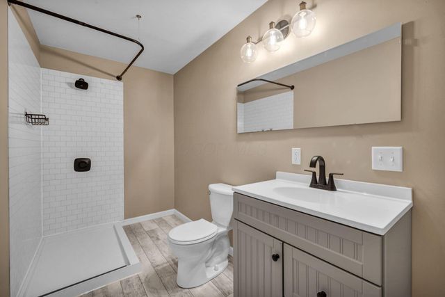 181 Delaware Drive, Delaware, OH 43015